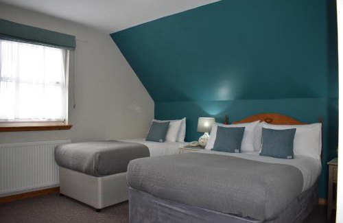 Carinish Hotel | Temple View Hotel