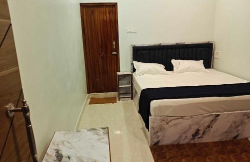 Tiruvallur Hotel | Temple View Residency