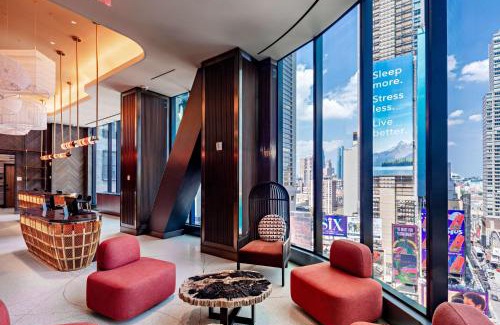Central New York City Hotel | Tempo By Hilton New York Times Square