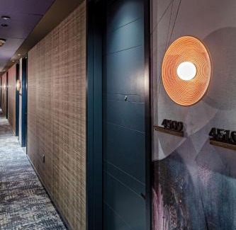 Central New York City Hotel | Tempo By Hilton New York Times Square