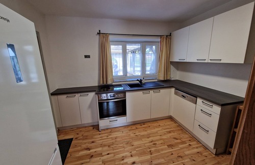 Ruhpolding Apartment | Temporary rental for 14 days to 12 months, in the center of Ruhpolding, mountain view