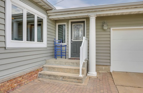 Charles City Cottage | Tennis Court & Deck: Pet-friendly Charles City Gem