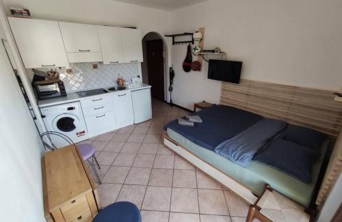 Euroville Apartment | Tennis & Swim Apartment