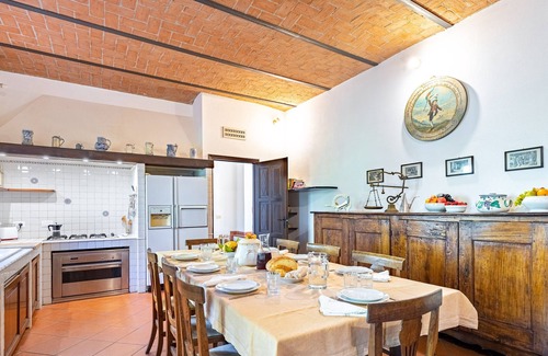 Fontanile Villa | Tenuta Contessa Chiara 17, Emma Villas