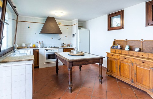 Fontanile Villa | Tenuta Contessa Chiara 17, Emma Villas