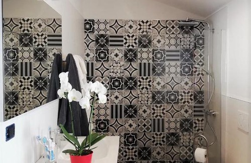Villar San Costanzo House | Tenuta Rella