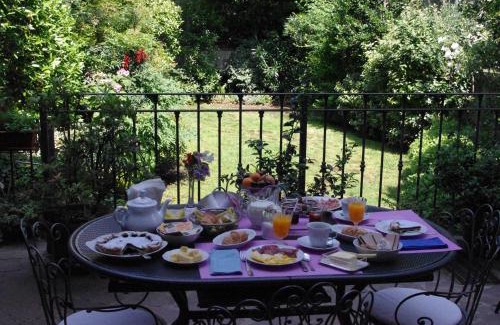 Central Station Bed & Breakfast | Teodora B&B