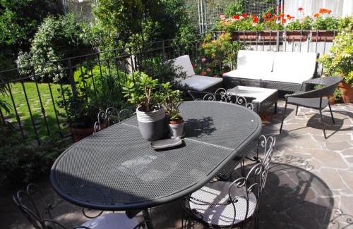 Central Station Bed & Breakfast | Teodora B&B