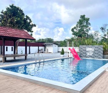 Batu Buruk House | Teratai Homestay 3 Batu Buruk