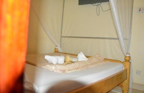 Entebbe House | Terminate 2
