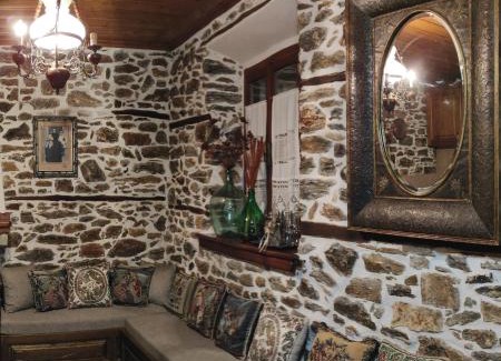 Agios Vlassios House | TERPOU Stonehouse & Suites