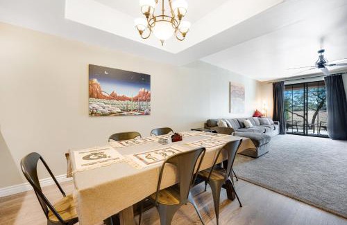 Carefree House | Terra Cotta Townhouse