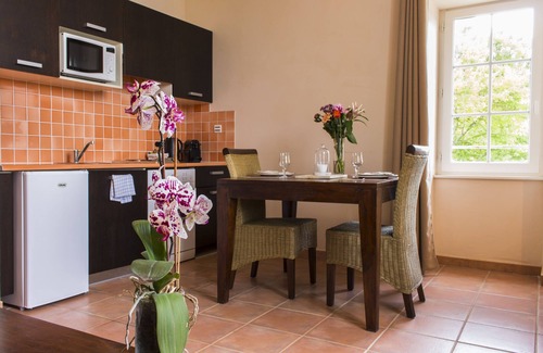 Barbaste House | Terra Gasconha (Les Bastides Du Golf D Albret)