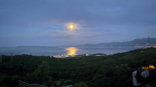 Buzdohanj Apartment | TERRA MAGICA DELUXE Apartment Or Room with Private Parking, Terrace and Sea View