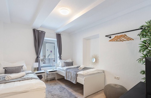 Rechts der Wertach Apartment | Terrace apartment | 5 rooms | Whirlpool | BBQ
