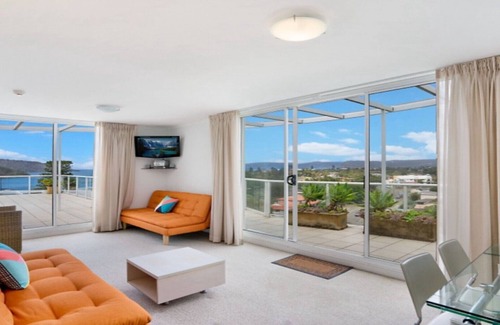 Ettalong Beach House | TERRACE MANOR - ETTALONG BEACH RESORT