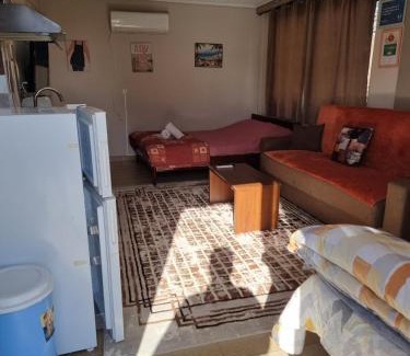 Nikaia Apartment | Terrace Roof Room @ Koridallos Metro St. & Piraeus Port