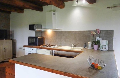 Saint-Meloir-des-Ondes Apartment | Terraced house, St Meloir des Ondes