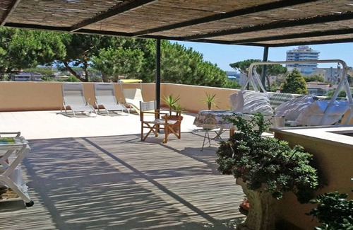 Terracina Apartment | TERRACINA BEAUTIFUL PENTHOUSE NEAR SEA BIG TERRACE