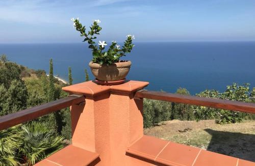 Tusa House | Terramare