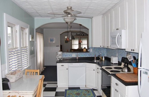 Chincoteague Cottage | Terrapin Station
