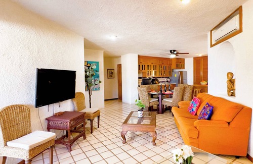 Centro Condo | Terrasol Beachfront Bliss, Stunning Ocean Views