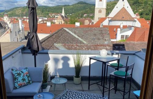 Krems an der Donau Apartment | Terrassen Appartement über den Dächern von Krems