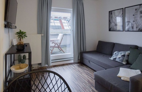 Rudolfsheim-Funfhaus Apartment | Terrassenhit, 9 Min. mit U3 zum Stephansplatz