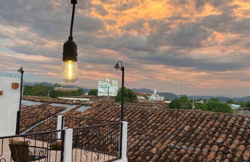 Suchitoto House | Terrazas Guest House
