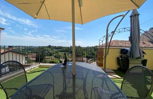 Moncalvo House | Terrazza Arcius