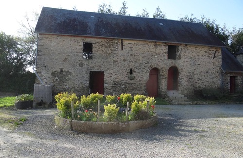 Villiers-Fossard Other | Terrific farmhouse with WiFi in Villiers-Fossard, Normandy