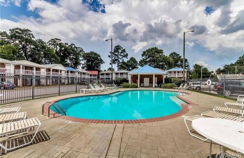 Tuscaloosa House | Terrific Tuscaloosa Townhouse - 2 miles to Stadium