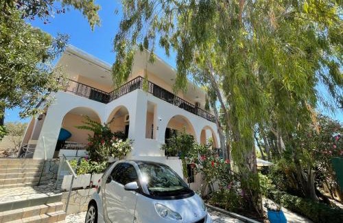 Livadi Apartment | Tersanas Beach Apartments