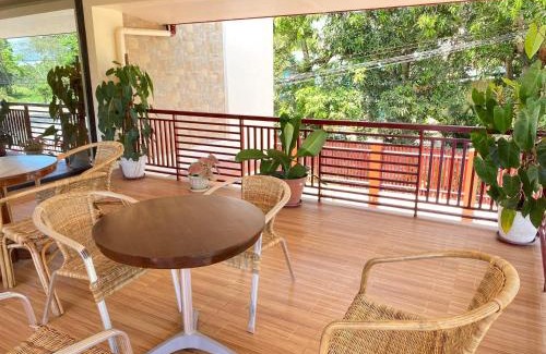 San Pedro House | Tessie's Home Stay Bed & Breakfast