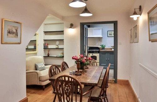 Tetbury House | Tetbury - Stylish Country Retreat, Terrace and Log