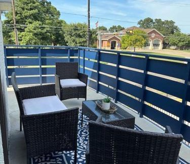 West Arlington Apartment | Texas Sports Fanatics Dream Near the Stadiums