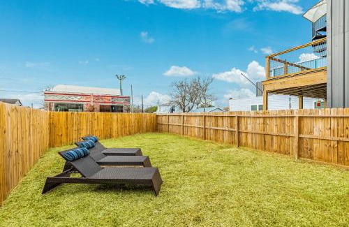 Bacliff House | Texas Sun