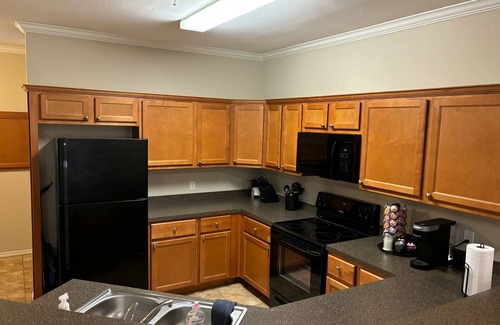 North Overton Condo | Texas Tech Condo - Prime Location - Walk to Campus, Broadway and Downtown