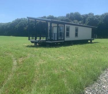 Gordonville House | Texoma Getaway - Tiny House on a Pharm