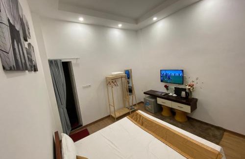 Hang Bo Hostel | Thức at 3am - Old Quarter Hanoi Lotus