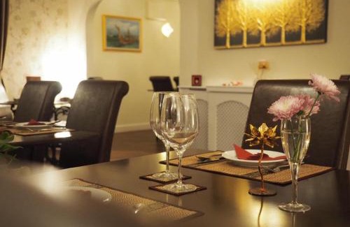 Wilberfoss Hotel | Thai Season