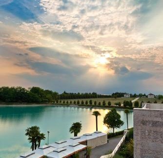 Lovadina Hotel | Thai Si Royal Thai Spa