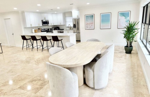 South Corals House | Thalas Ft Lauderdale - 3 Bedroom Home with heated pool in private backyard oasis