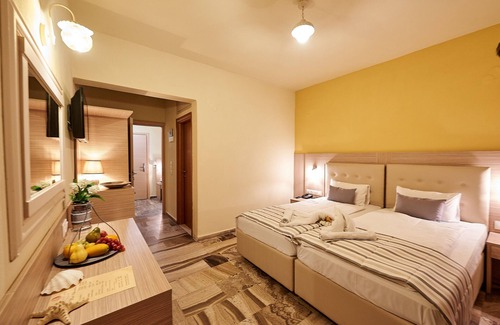 Hersonissos Centre Hotel | Thalia deco City & Beach Hotel