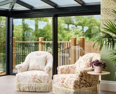 Wraysbury House | Thames Mansion - Water View