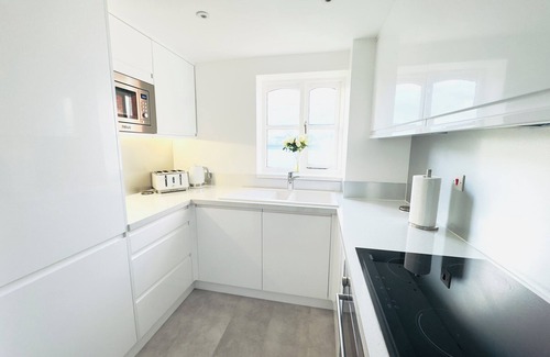 Woolwich Riverside Apartment | Thames view apartment in London