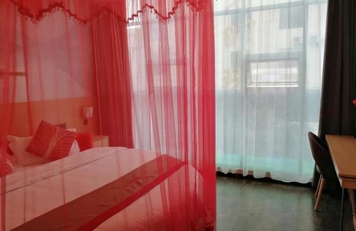 Donghu Hotel | Thank Inn Chain Hotel Guizhou Qianxinan Xingren County Food Street Store