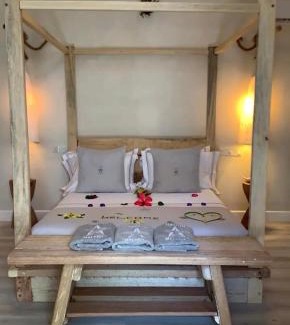 Thinadhoo Hotel | Thari Fushi Luxury Maldives -All Excursions Included -