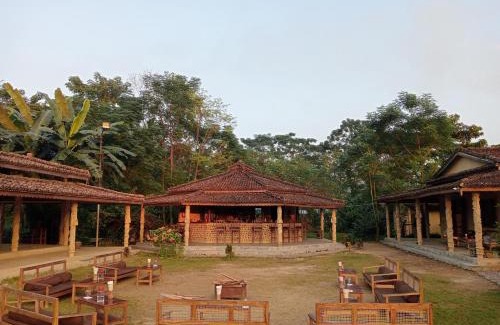 Kawasoti Hotel | Tharu Community Lodge