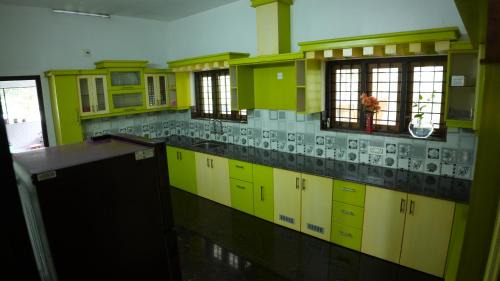 Alwaye Apartment | Thas apartment near rajagiri hospital